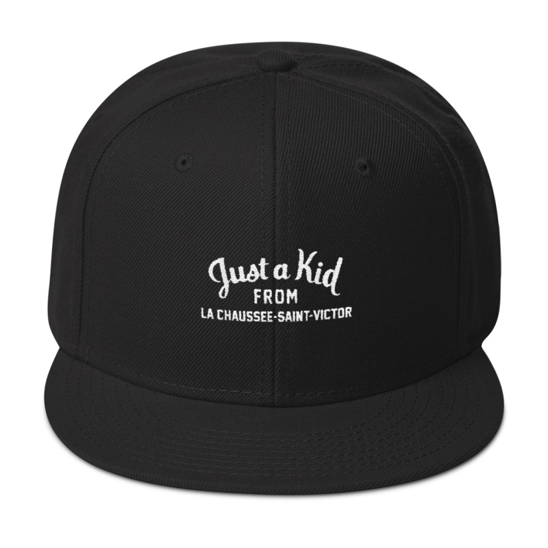 Black Snapback Hat | La Chaussee-Saint-Victor