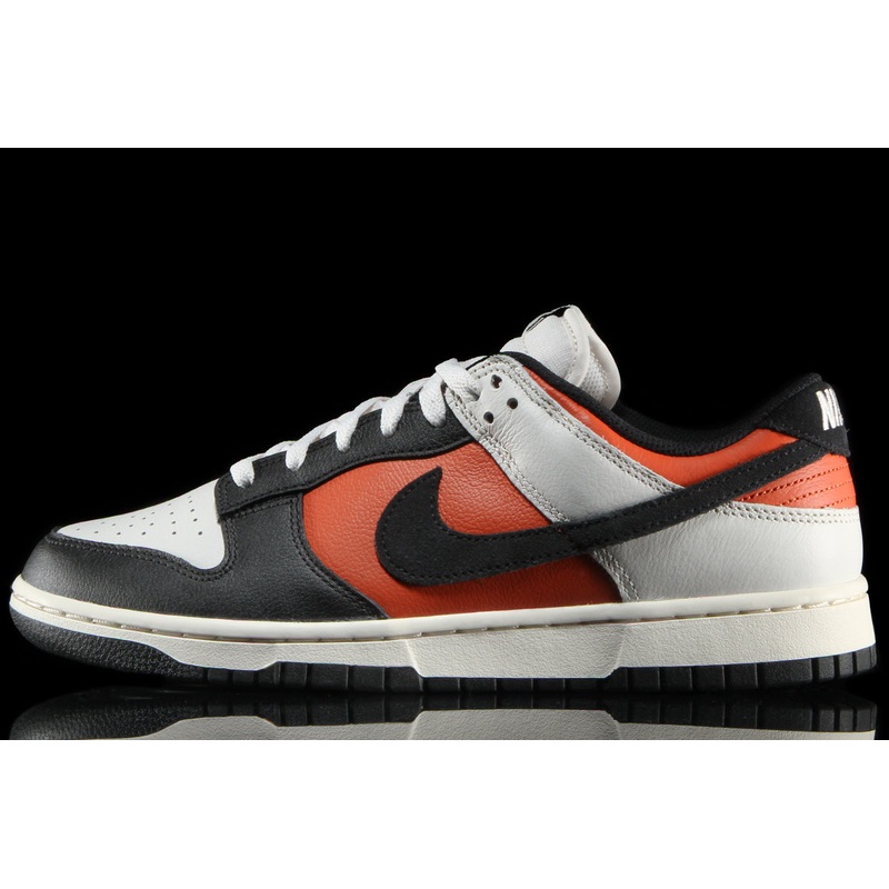 Dunk Low Retro