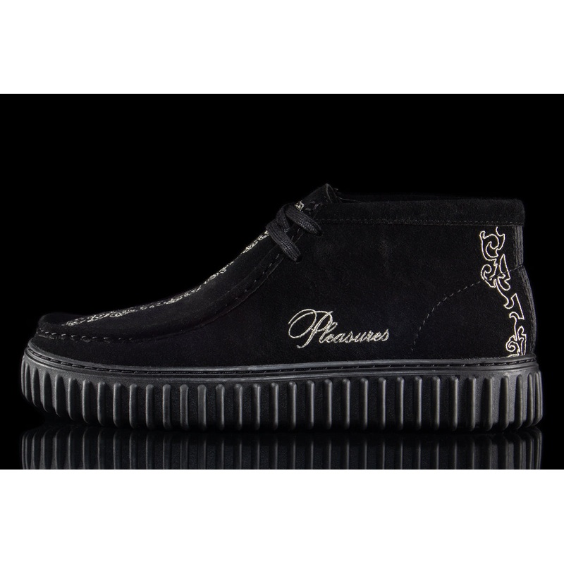 Torhill Hi x PLEASURES