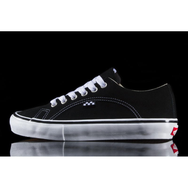 Skate Lampin