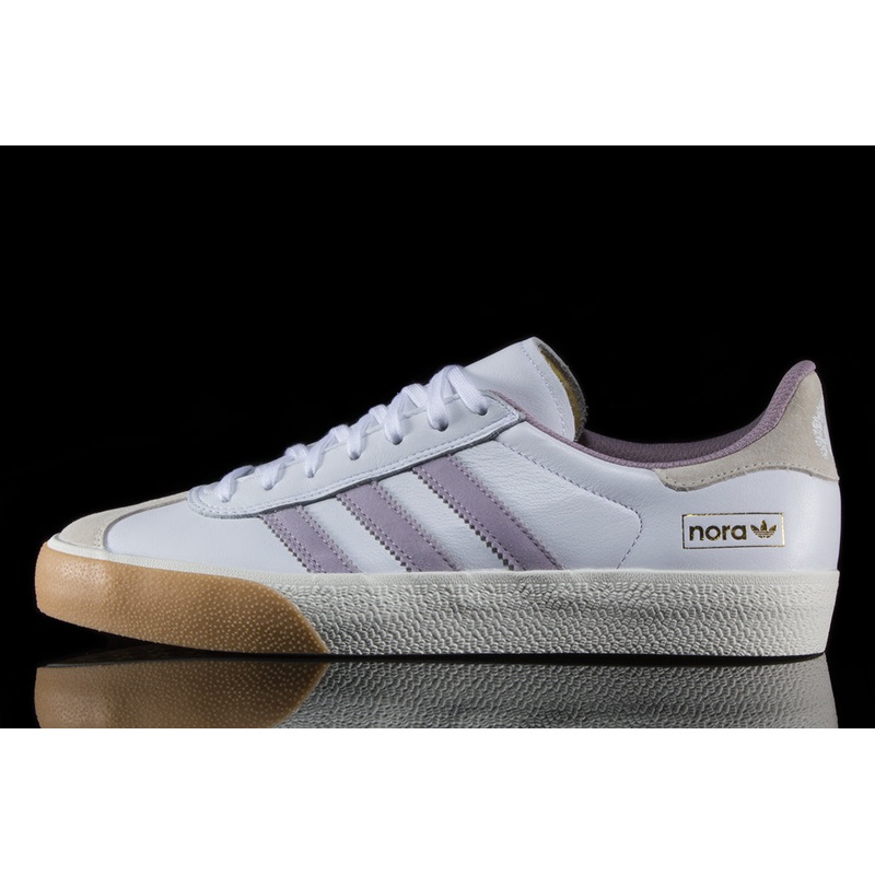 Nora Gazelle ADV