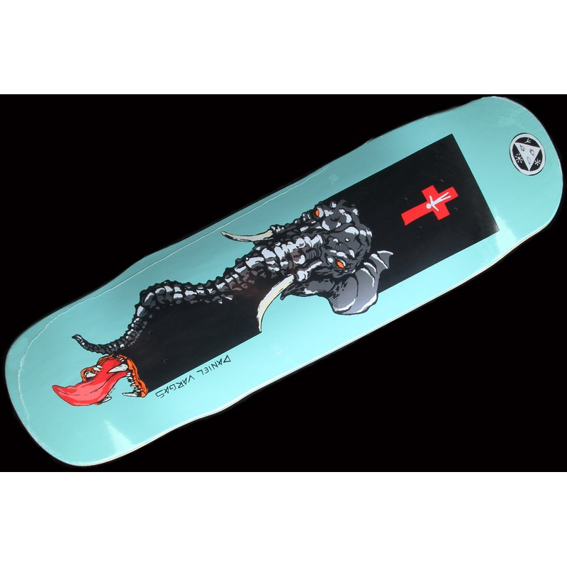 Tusk on Effigy Teal Deck – 8.8