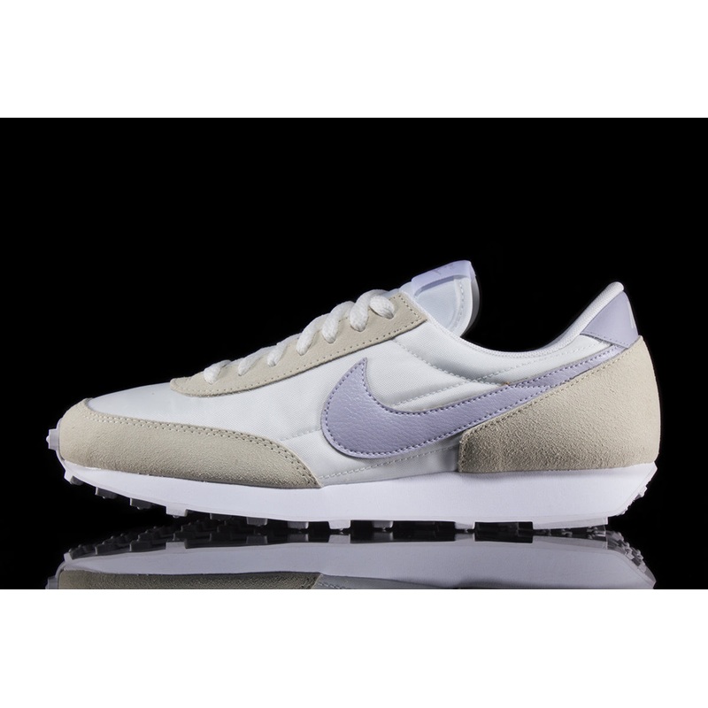 Daybreak Women’s