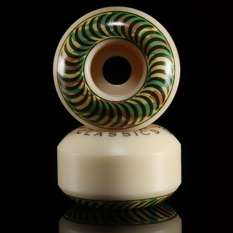 Formula Four Camo Classic 52mm