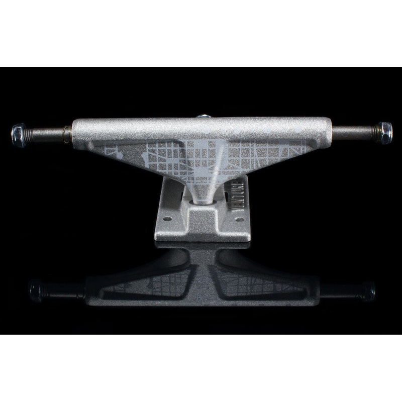 Worrest Pro Plaza Raw Truck (Set of 2)