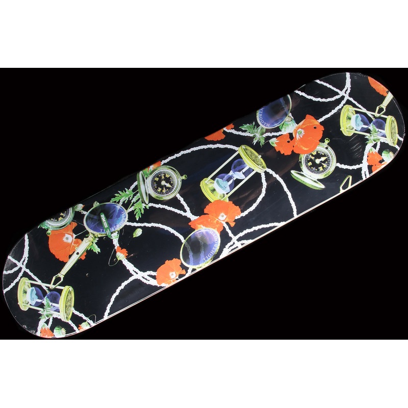 In Focus Black Deck 8″