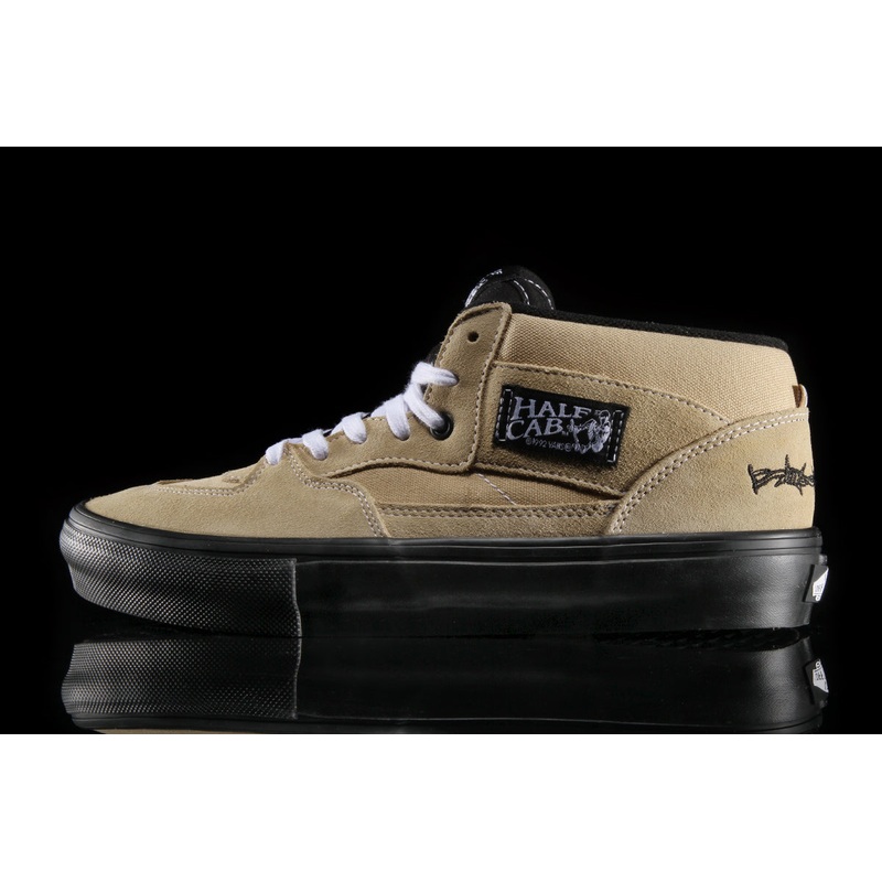 Skate Half Cab (Elijah Berle)