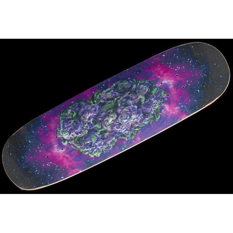 Cosmic Nug Slick Deck 8.875″