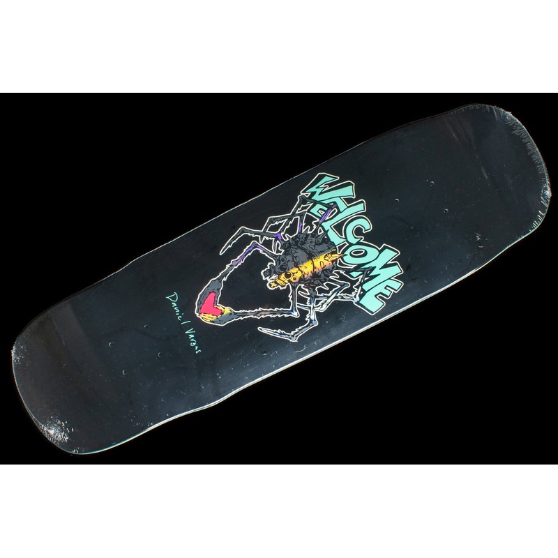 Spider On Effigy Deck 8.8″