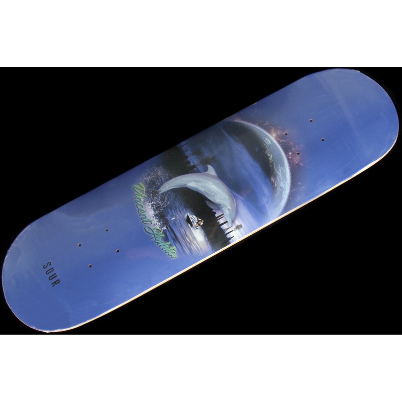 Vincent – Dolphin Deck 8.3875″