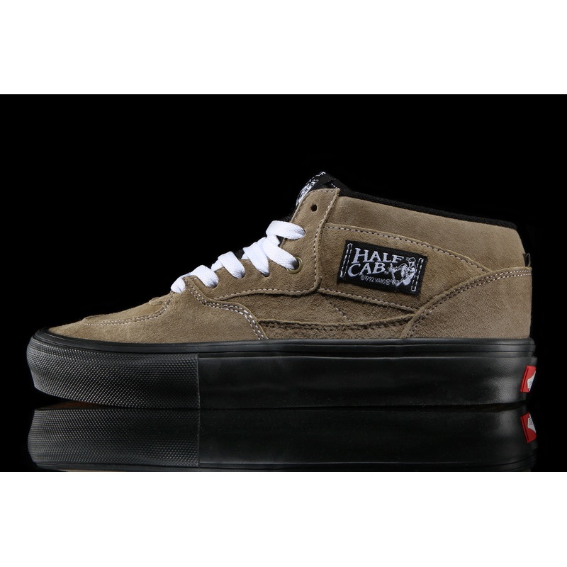 Skate Half Cab Pig Suede