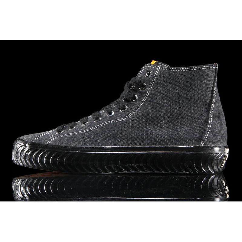 VM003 Canvas Hi x Spitfire