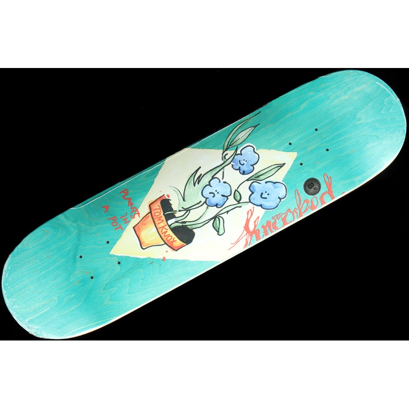 Knox – Blue Flowers Teal Deck 8.5″