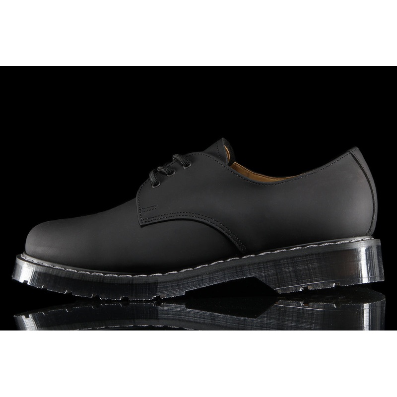 Greasy Gibson Shoe