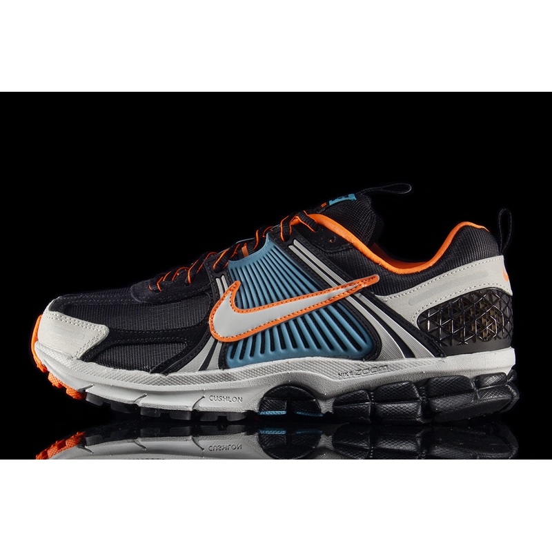 Women’s Zoom Vomero 5 Premium