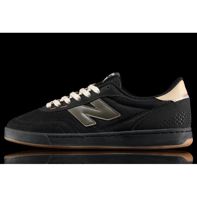 440 V2 – Standard & Wide