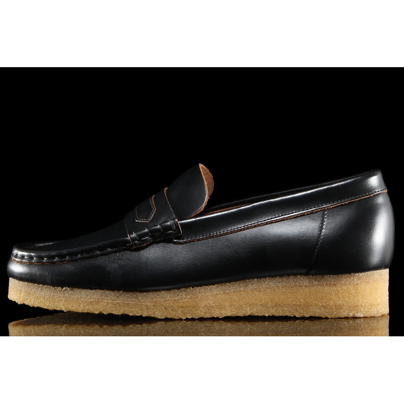 Women’s Wallabee Loafer Black Smooth Leather