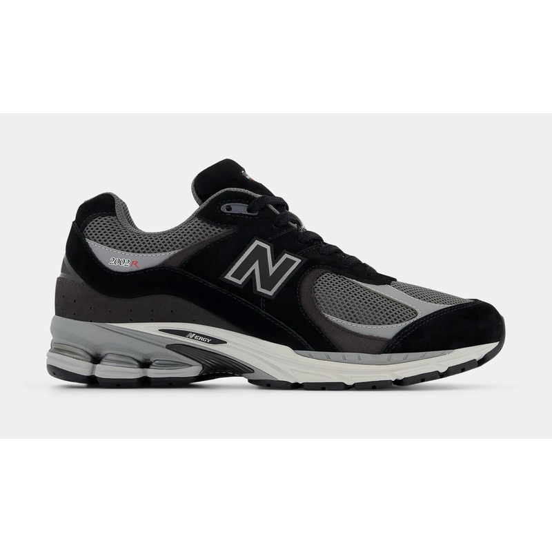 2002R Mens Running Shoes (Black/Grey)