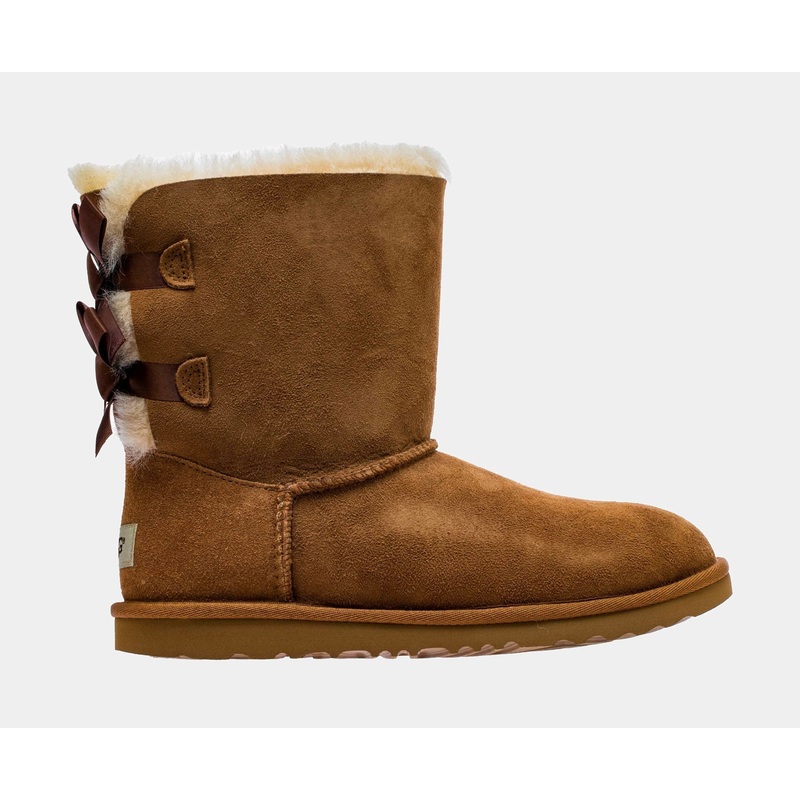 Classic Bailey Bow 2 Grade School Boots (Chestnut Brown)