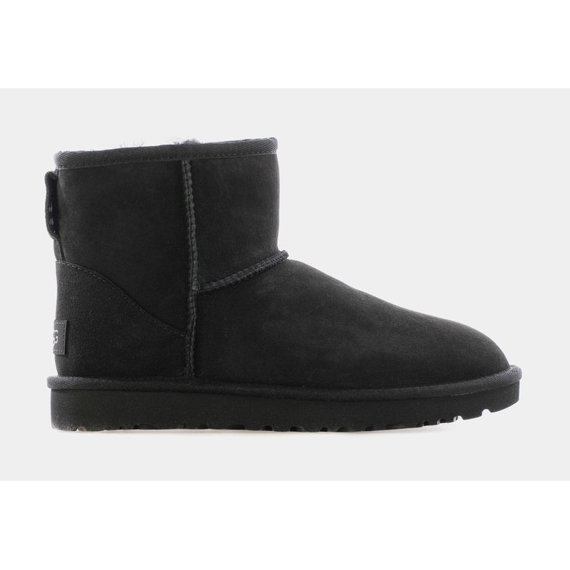 Classic Mini II Womens Boots (Black/Black)