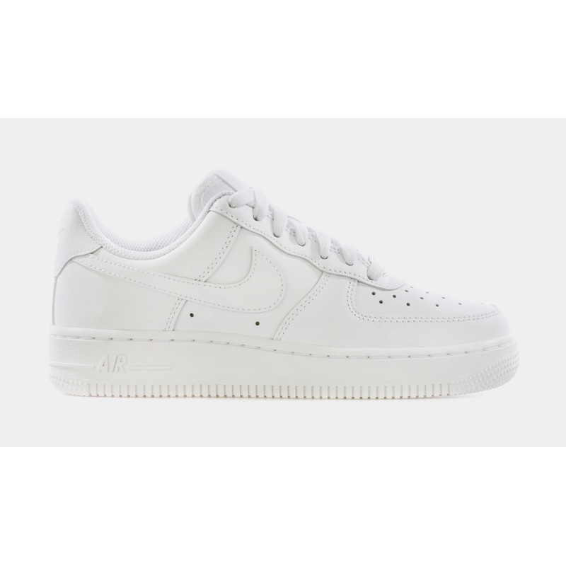 Air Force 1 07 Womens Lifestyle Shoes (White)