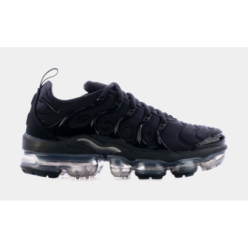 VaporMax Plus SE Womens Running Shoes (Black)