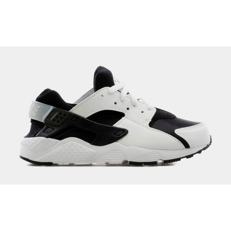 Huarache Run Grade School Lifestyle Shoe (Black/White)
