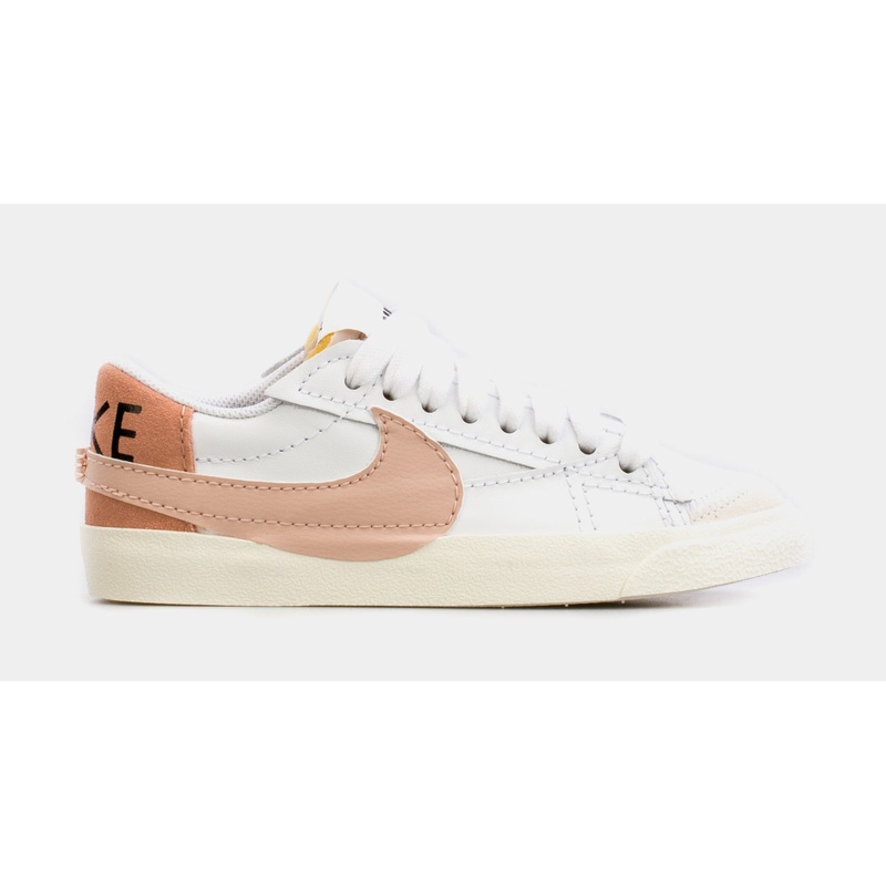 Blazer Low 77 Jumbo Womens Lifestyle Shoes (White/Pink)