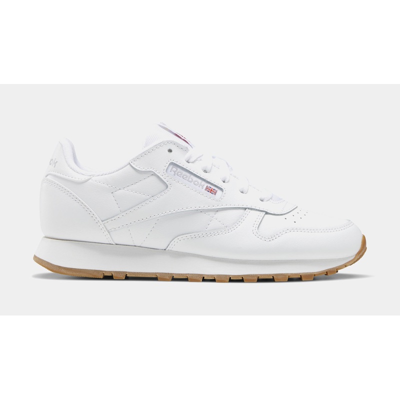 Classic Leather Grade School Lifestyle Shoes (White)