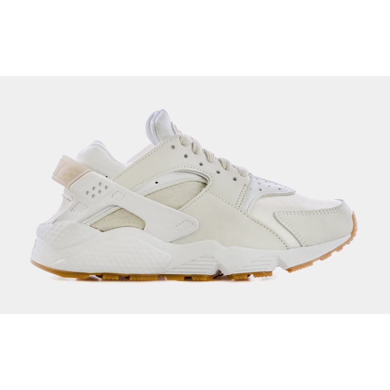 Huarache Phantom Fossil Gum Womens Lifestyle Shoes (Beige)