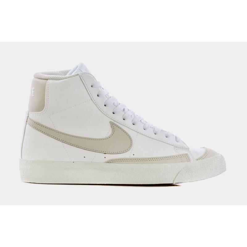 Blazer Mid 77 Grade School Lifestyle Shoes (White)
