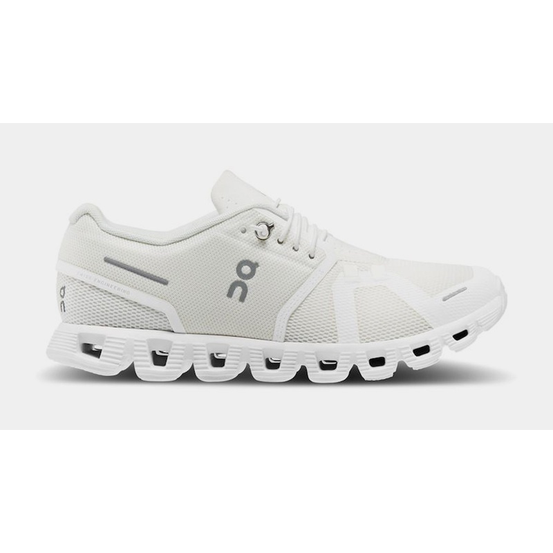 Cloud 5 Womens Running Shoes (Undyed White/White)