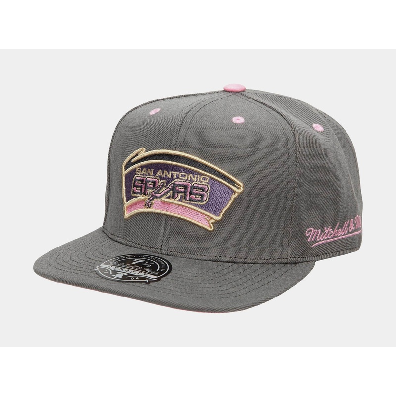 San Antonio Spurs Lavender Dreams Mens Fitted Hat (Grey)