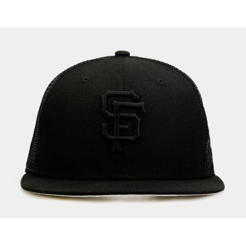 San Francisco Giants Blackout 9Fifty Trucker Mens Hat (Black)