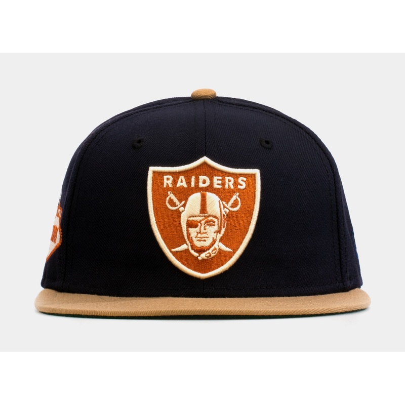 SP Exclusive Varsity Blues Las Vegas Raiders 59Fifty Mens Fitted Hat (Navy/Pine)