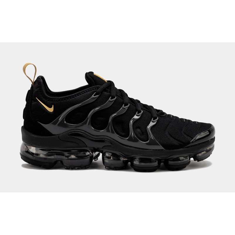 Air VaporMax Plus Mens Running Shoes (Black)