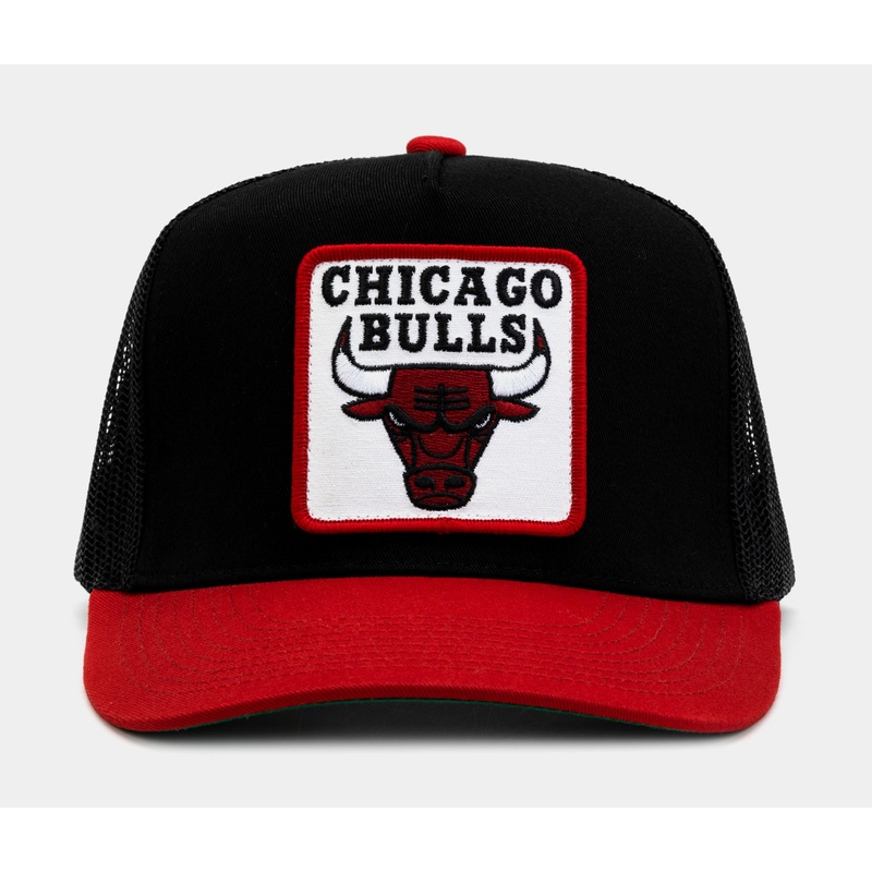 Truck It Chicago Bulls Trucker Mens Hat (Black/Red)