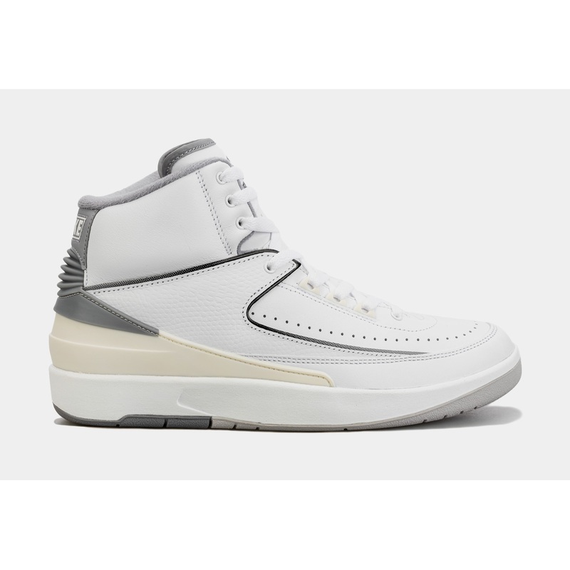 Air Jordan 2 Retro Cement Grey Mens Lifestyle Shoes (White/Grey)
