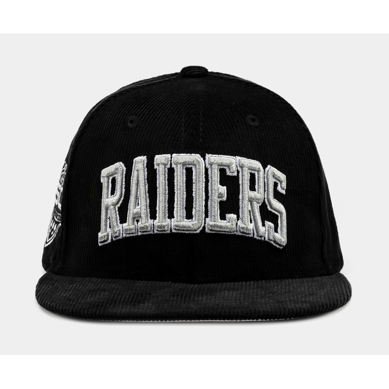 Exclusive Las Vegas Raiders Everyday Corduroy 59Fifty Fitted Mens Hat (Black/Grey)