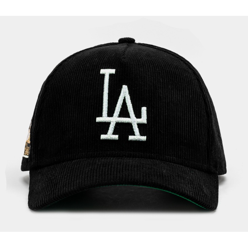 Exclusive Los Angeles Dodgers Everyday Corduroy 9Forty Snapback Mens Hat (Black/White)