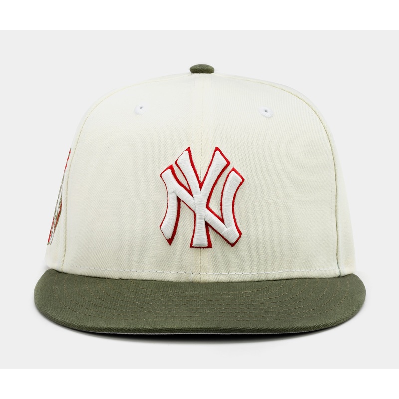 Exclusive New York Yankees Chrome Olive 59Fifty Fitted Mens Hat (Beige/Olive)