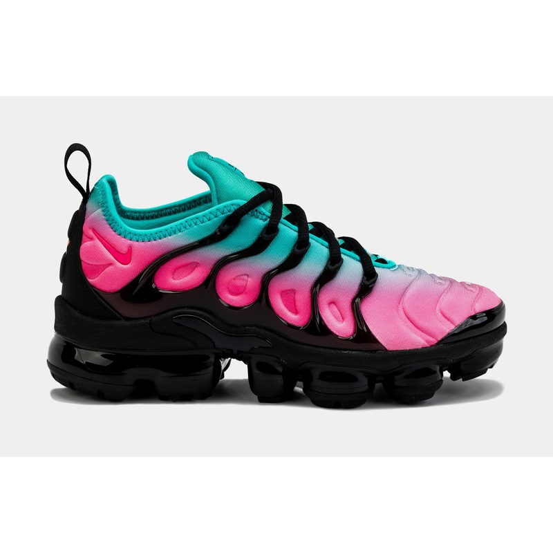 VaporMax Plus Womens Running Shoes (Black/Pink/Green)