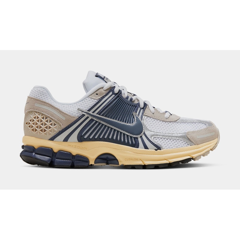 Vomero 5 Mens Running Shoes (White/Thunder Blue/Cream)