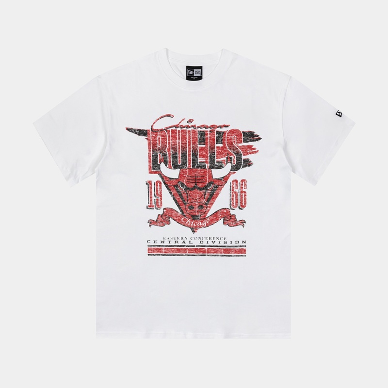 Chicago Bulls 1966 Mens Short Sleeve Shirt (White/Red)
