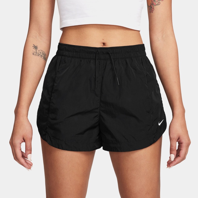 Windrunner Mid-Rise 2″ Woven Womens Shorts (Black)