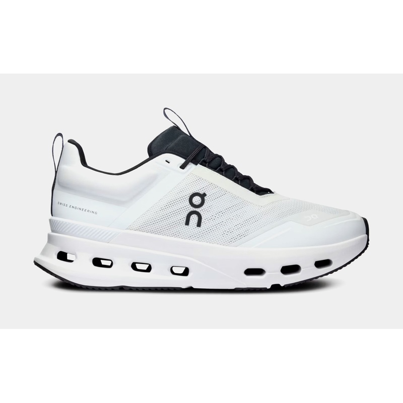 Cloudnova X Womens Running Shoes (White/Black)