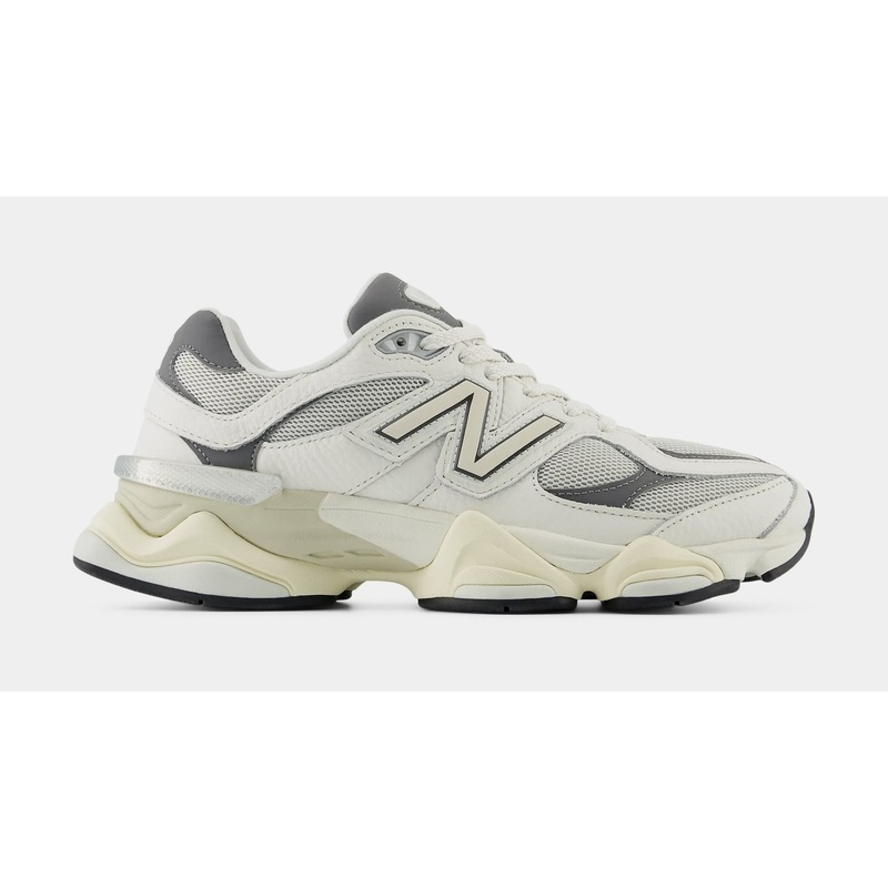 9060 Mens Running Shoes (Sea Salt/Castle Rock)