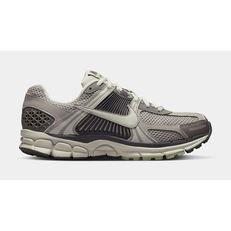Zoom Vomero 5 Womens Running Shoes (Cobblestone/Flat Pewter/White)