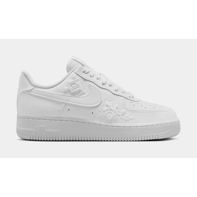 Air Force 1 ’07 Low White Roses Womens Lifestyle Shoes (White)
