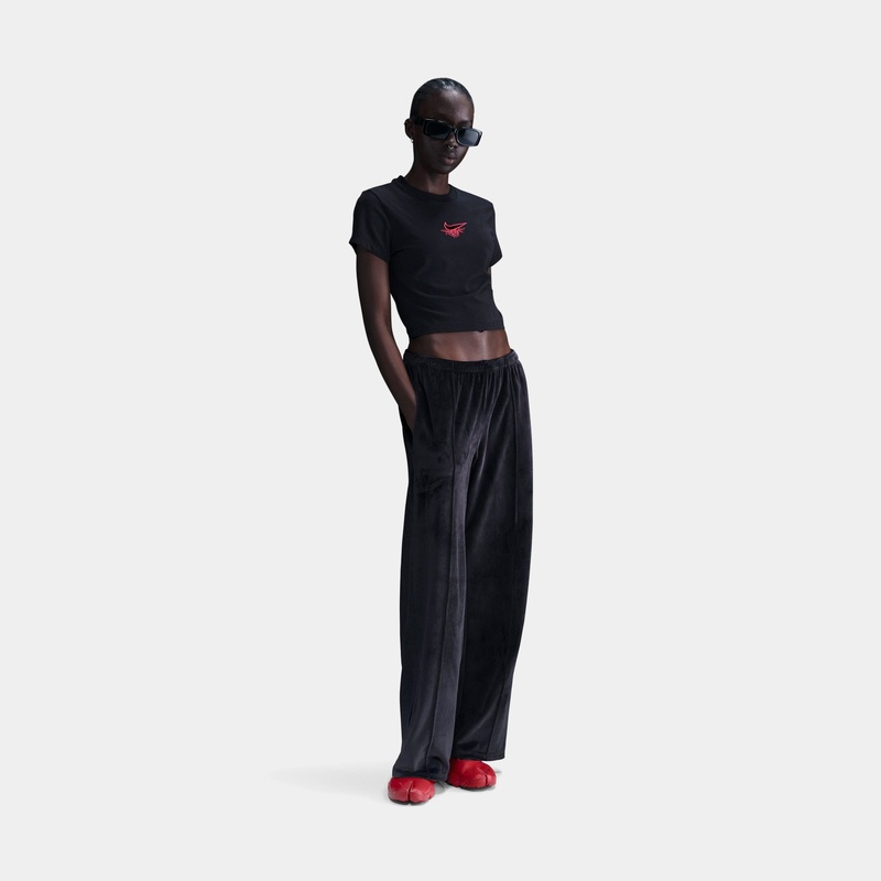 NSW Chill Knit Slim Cropped Womens Short Sleeve Shirt (Black)